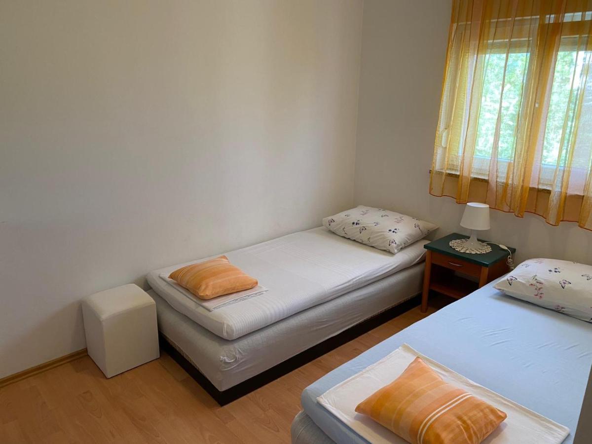Apartman Olic Ražanac Exteriér fotografie